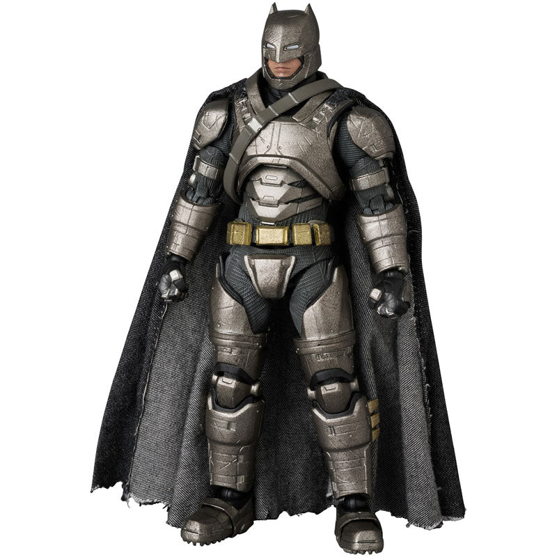 マフェックス No.313 MAFEX ARMORED BATMAN Ver.1.5